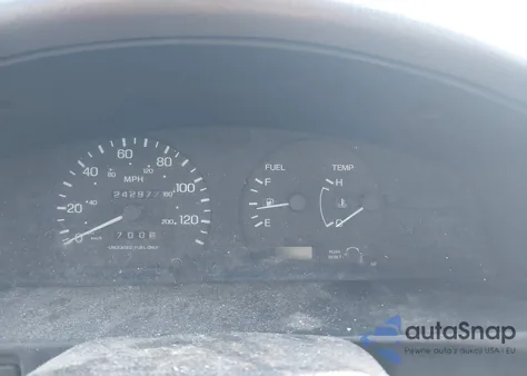 1994 Nissan Sentra E/Xe/Gxe/Le z USA, uszkodzony, nr VIN JN1EB31P3RU318345